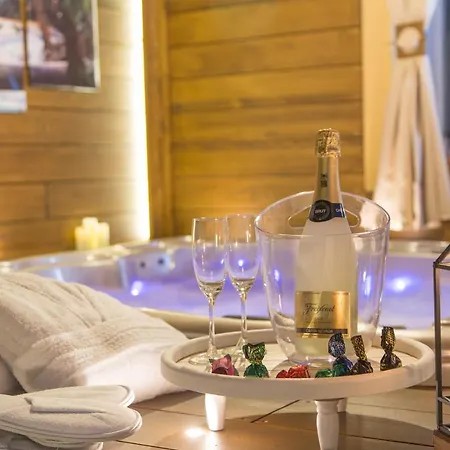 Luna Jacuzzi Relax Holiday home *