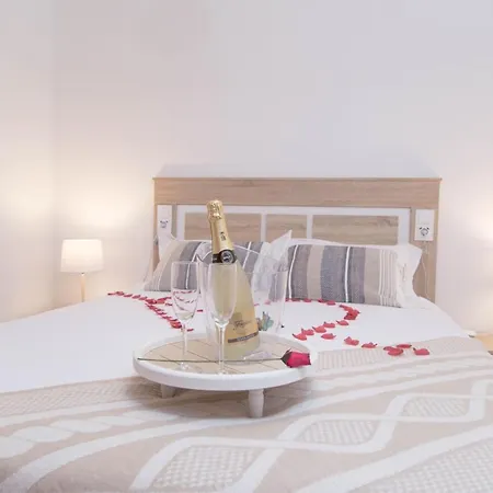 Luna Jacuzzi Relax Holiday home *