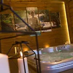Luna Jacuzzi Relax Сasa de vacaciones *